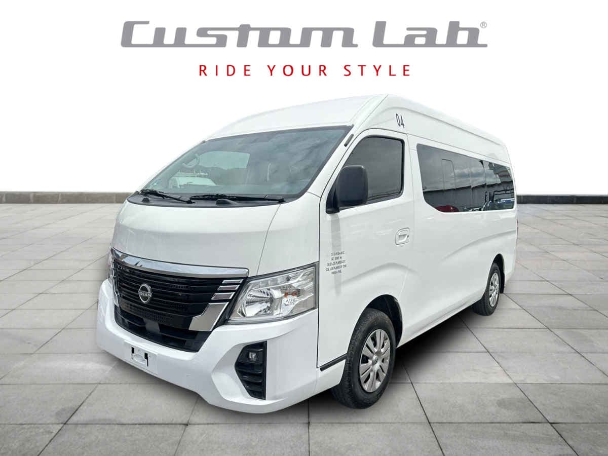 Nissan Urvan 4p Amplia L4/2.5 Man 15/Pas P/Seg 2023